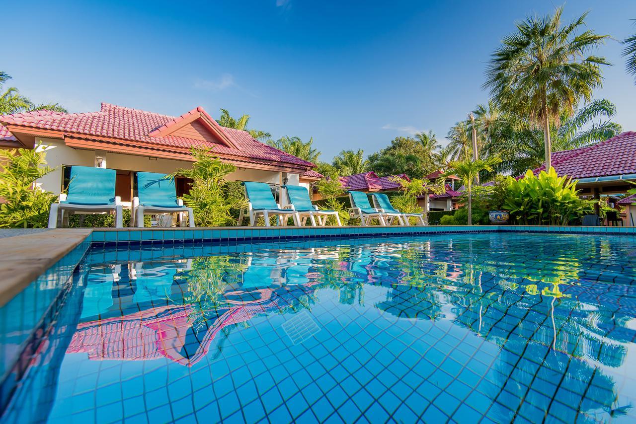 Tananza Resort & Homestay Phuket Nai Harn 외부 사진